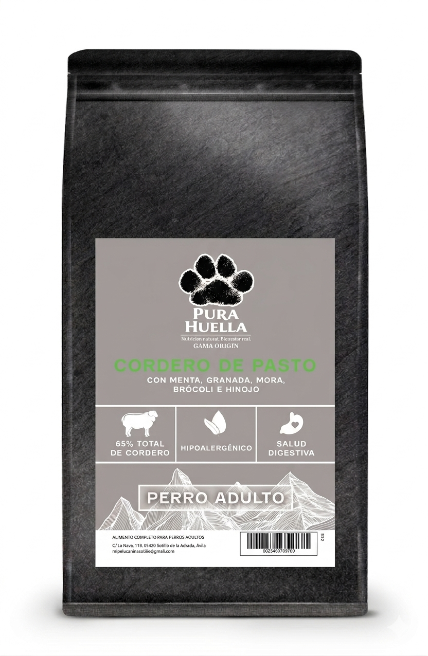 CORDERO DE PASTO CON MENTA, GRANADA, MORA, BROCOLI E HINOJO.